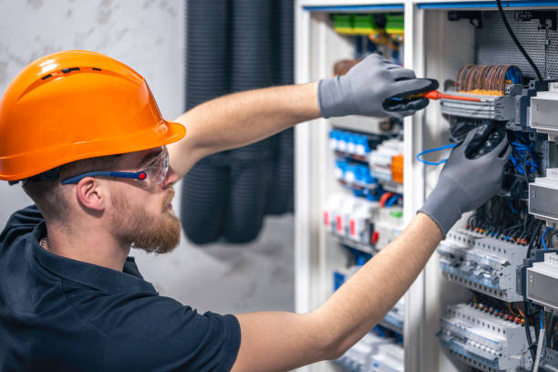 Best Emergency Electrical Repair  in Jesup, IA