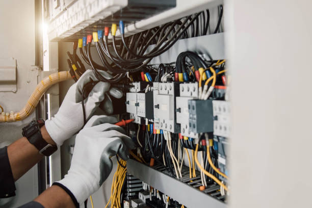 Best Affordable Emergency Electrician  in Jesup, IA